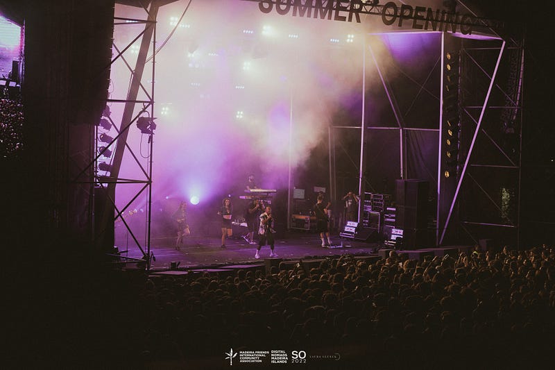 Madeira Friends present themselves to the local youth at the Summer Opening music festival