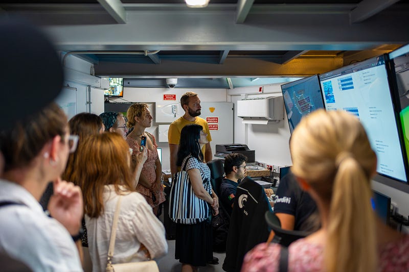 Madeira Friends visit the Oceanic Observatory of Madeira