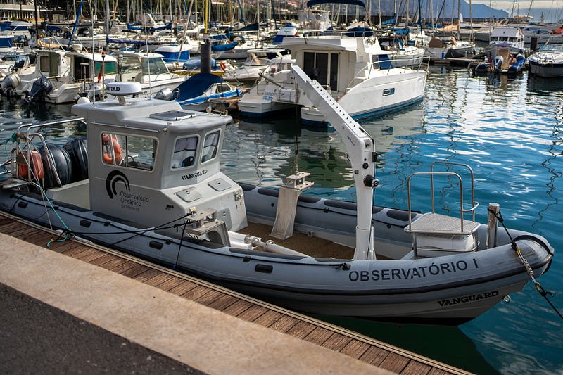 Madeira Friends visit the Oceanic Observatory of Madeira
